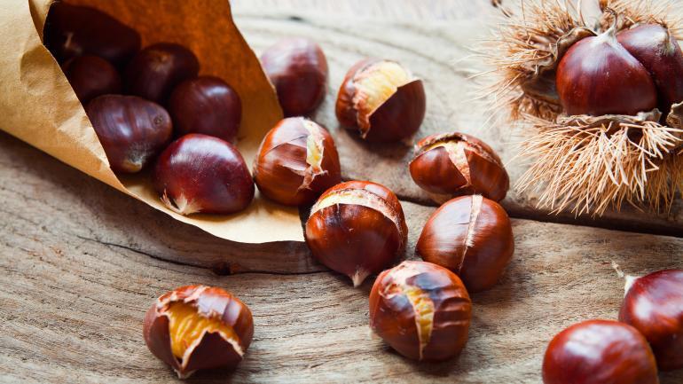 Risultato immagini per castagne"