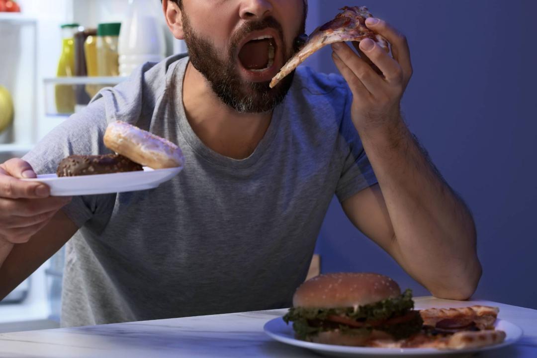 Come affrontare gli attacchi di fame nervosa e ritrovare il benessere