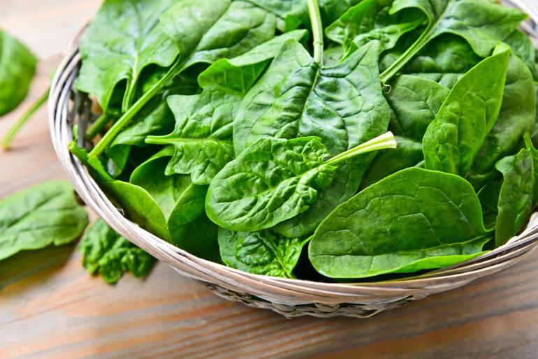 benefici degli spinaci gli ortaggi di braccio di ferro grand chef evolution
