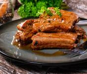 Costine di maiale in umido