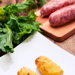 crocche-di-patate-con-salsiccia-friarielli-e-provola