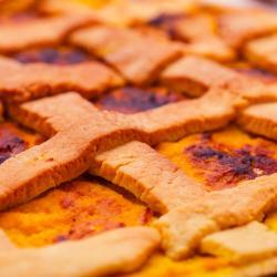 crostata-salata-con-ricotta-curcuma-e-prosciutto