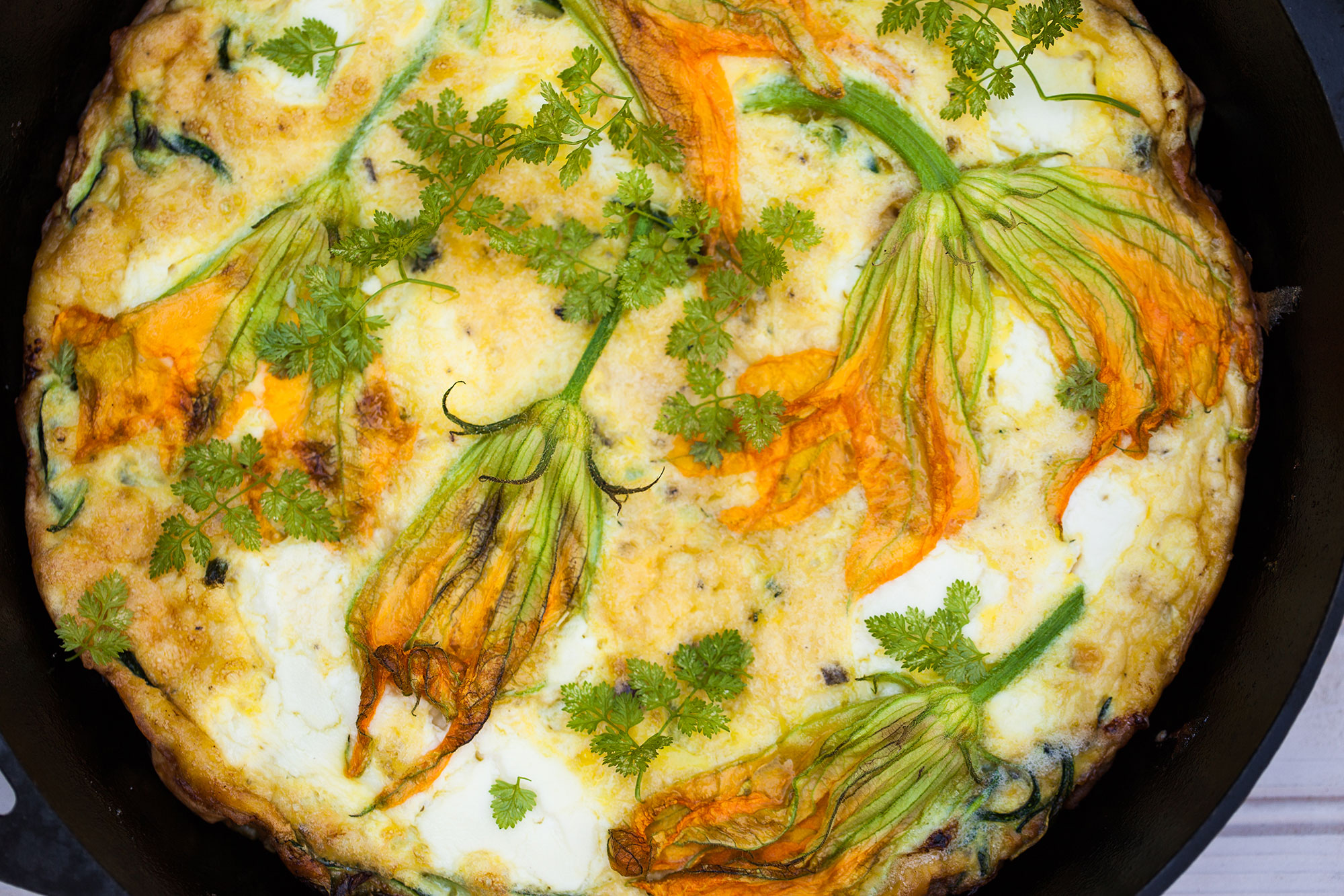 Frittata con fiori di zucca al forno e con poco olio Grand Chef Evolution