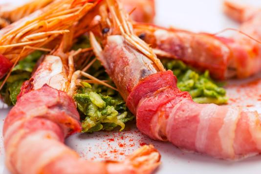 gamberoni-con-pancetta--