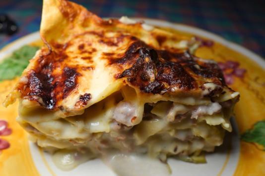 lasagna-carciofi-e-salsiccia--