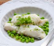Filetti di merluzzo in umido con piselli