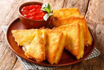 Mozzarella in carrozza al forno