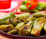 Peperoni friggitelli fritti