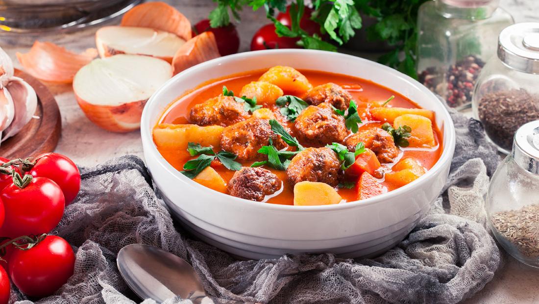 polpette-in-umido-con-patate--