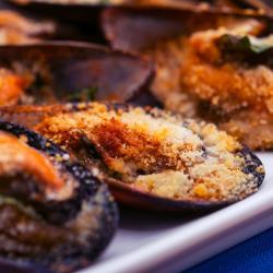 ricetta-cozze-gratinate-con-basilico-e-pecorino