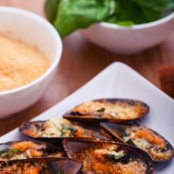 ricetta-cozze-gratinate-con-basilico-e-pecorino