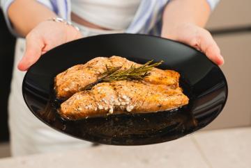 Salmone al forno al cartoccio