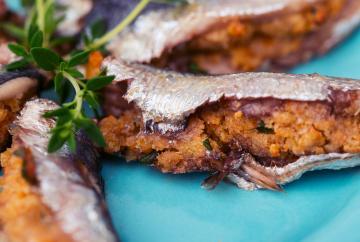 Sarde ripiene con menta e pecorino