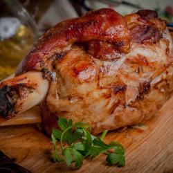 stinco-di-maiale-al-forno