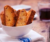 Tozzetti alle nocciole