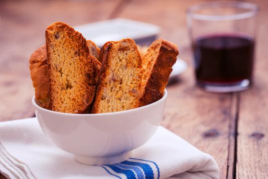 ricetta-tozzetti-alle-nocciole---